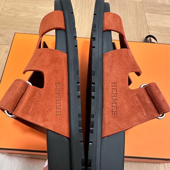 Hermes Chypre sandals in velvet suede size 37 color Orange Canyon - Picture 3 of 9